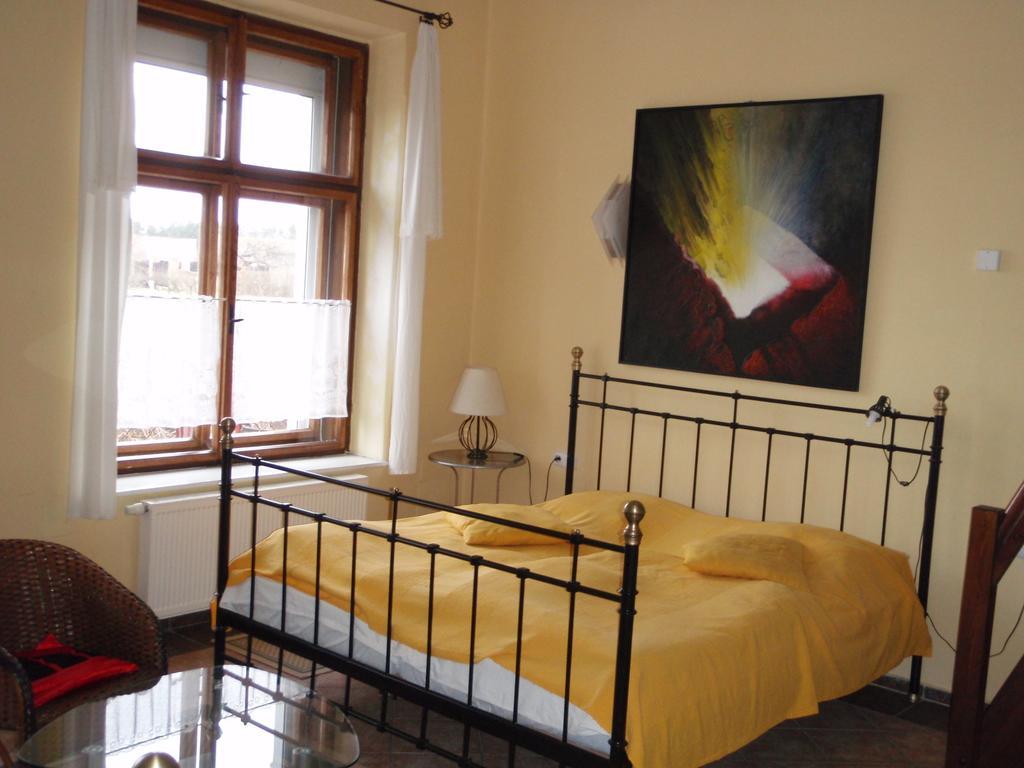 Pension Stara Skola Hrubá Skála Zimmer foto
